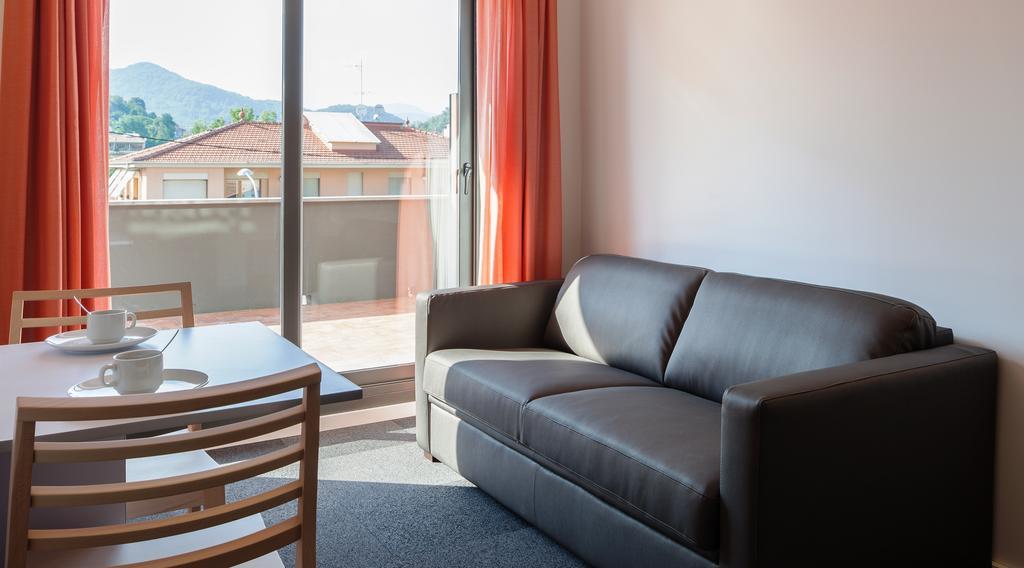 Apartaments I Habitacions Can Morera Olot Quarto foto